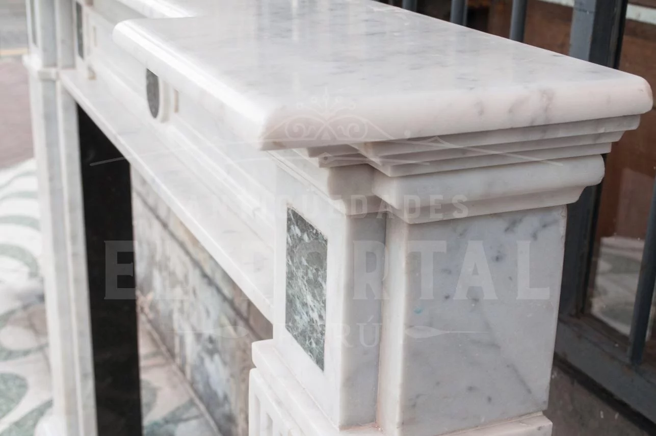 Chimenea Italiana de mármol Carrara - Image 5