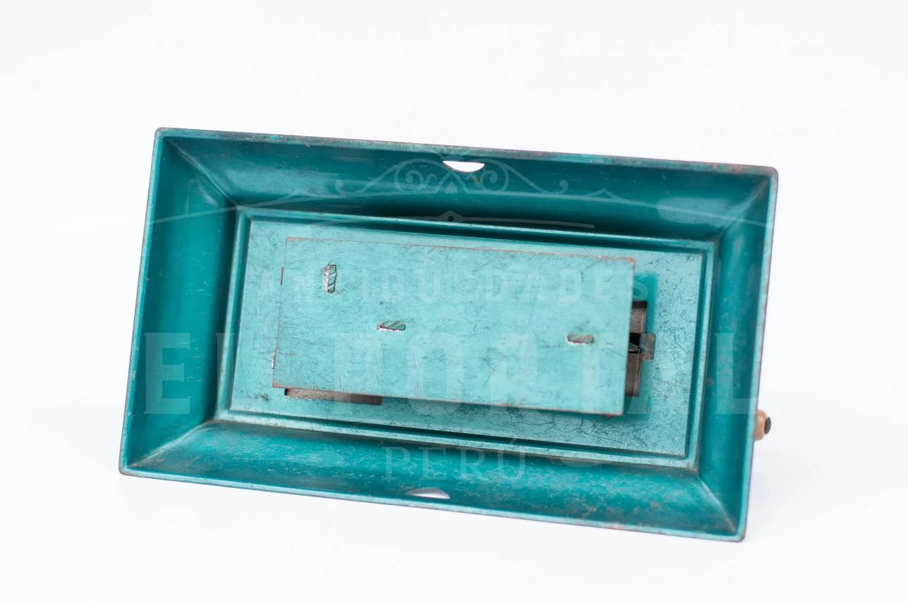 Máquina de coser de juguete marca Casige Gesch M.1470 - Imagen 5