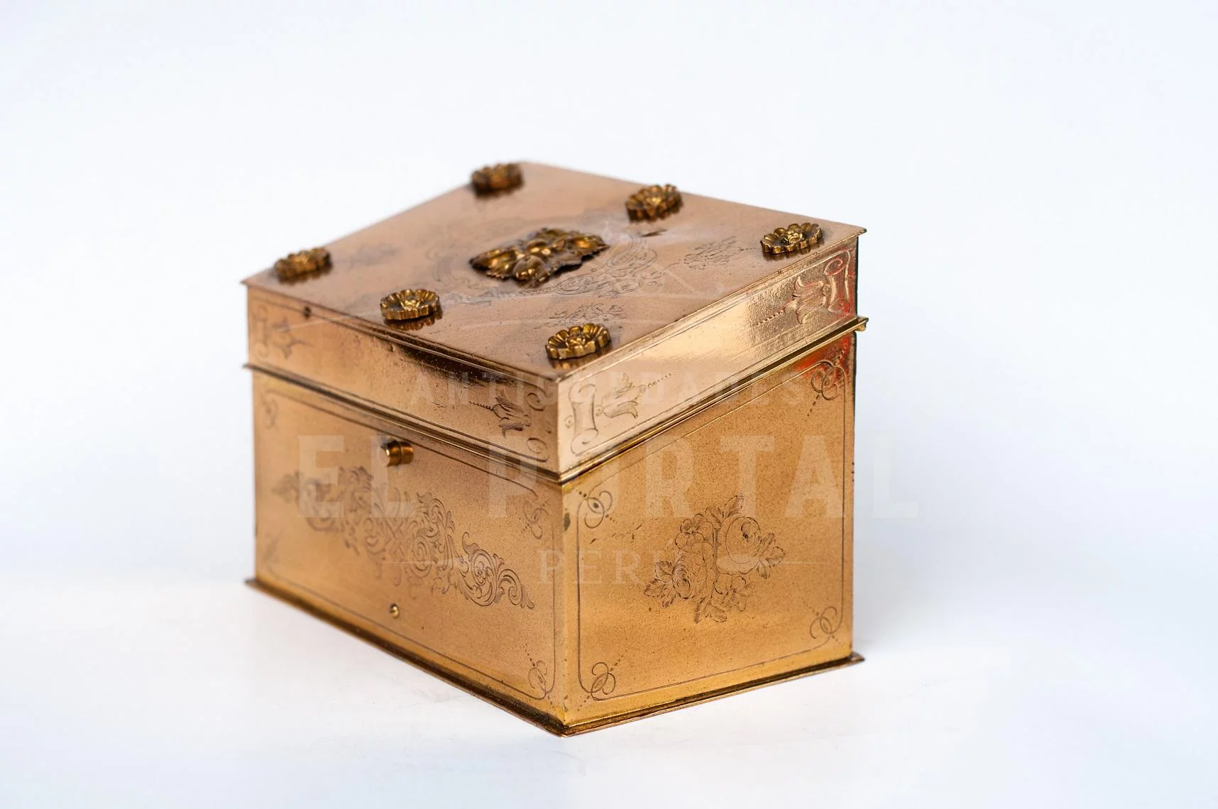 Cofre de bronce francés estilo Luis XV - Image 3