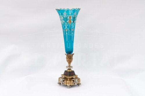 Florero de cristal azul pintado a mano con base de bronce | 5
