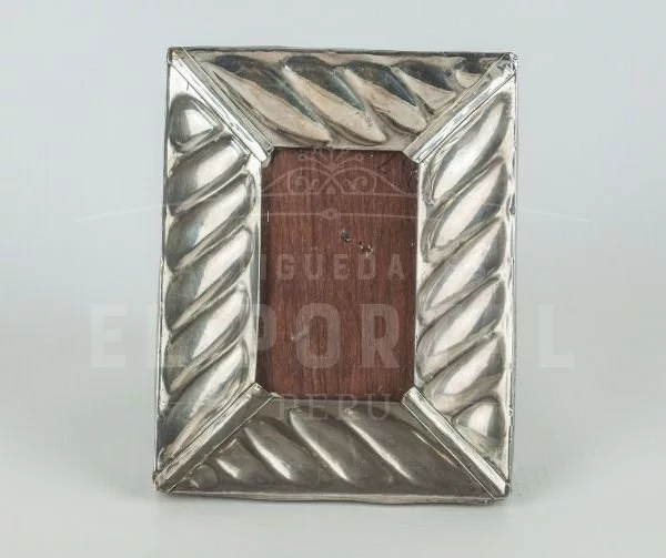 marco de foto de plata