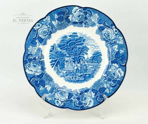 Plato azul y blanco Enoch Woods & Sons
